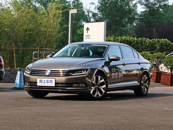 大众迈腾降价促销 全新大众迈腾现车团购促销 迈腾最低价