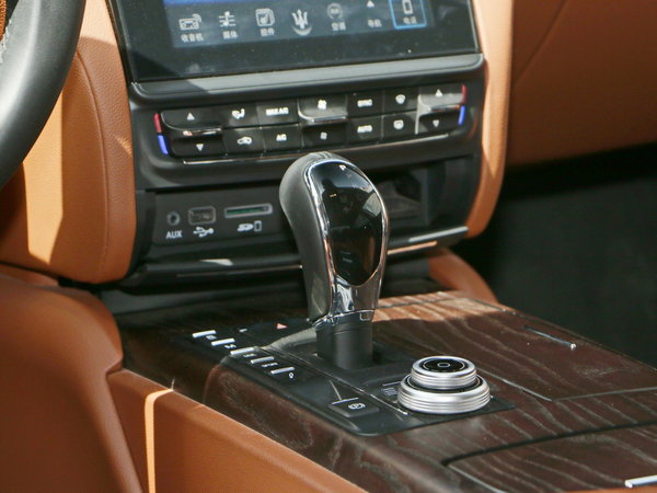 2017款玛莎拉蒂总裁节后折扣不停