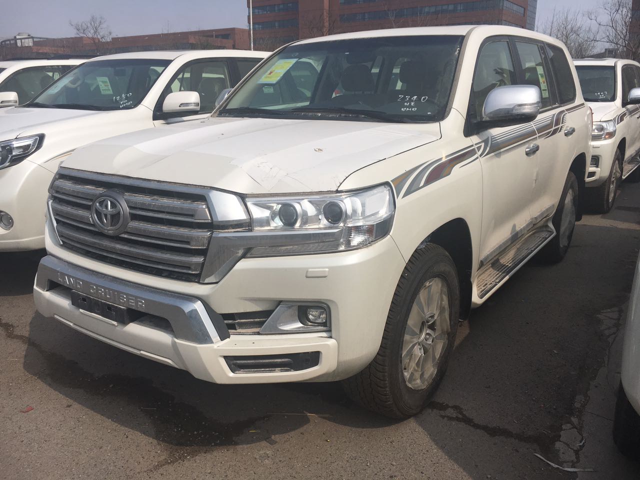 17款丰田酷路泽4500 特大优惠价逾期不候_兰德酷路泽(陆地巡洋舰)