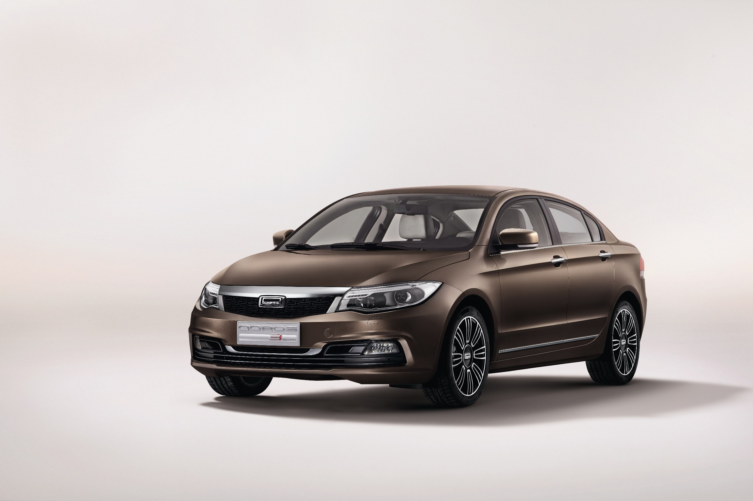 观致3三厢目前价格稳定 售价14.69万起