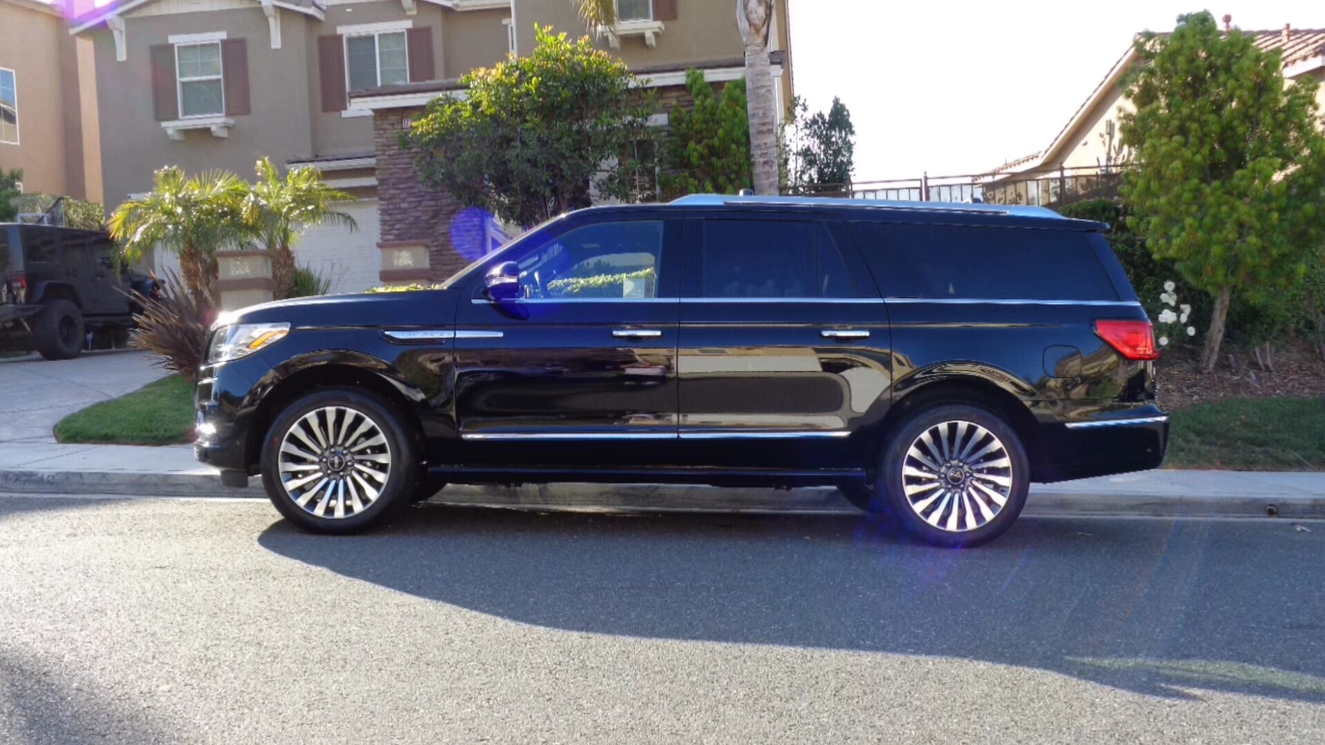 18款林肯领航员加长版 沉稳越野超值爆惠_领航员_天津车市-网上车市