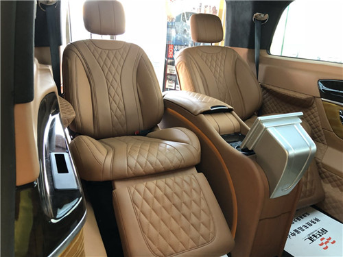 丰田塞纳专业改装航空座椅天津现货齐全.