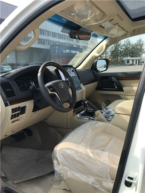 新款17款丰田陆地巡洋舰40l双差锁价格