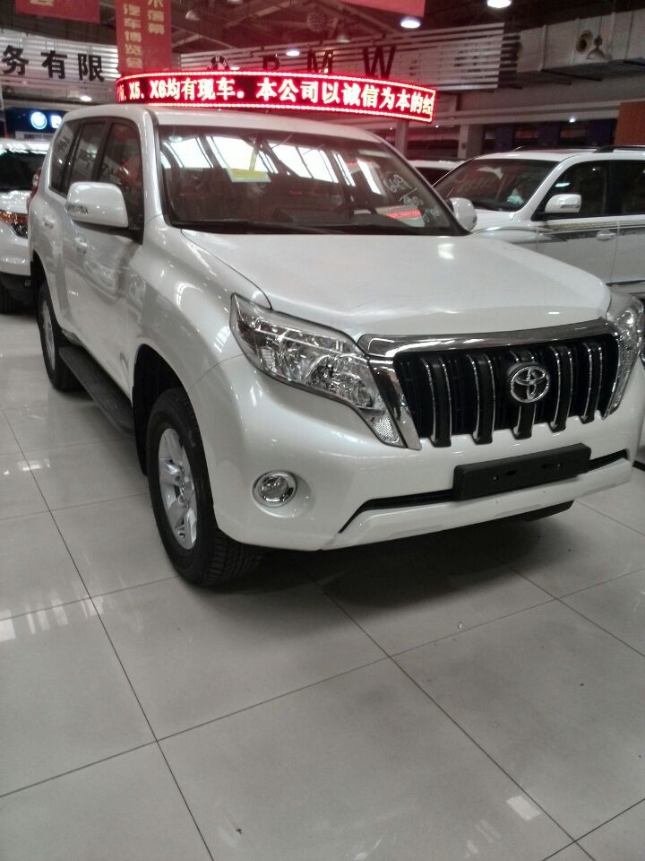 丰田霸道2700报价 2014款霸道2.7提车价格