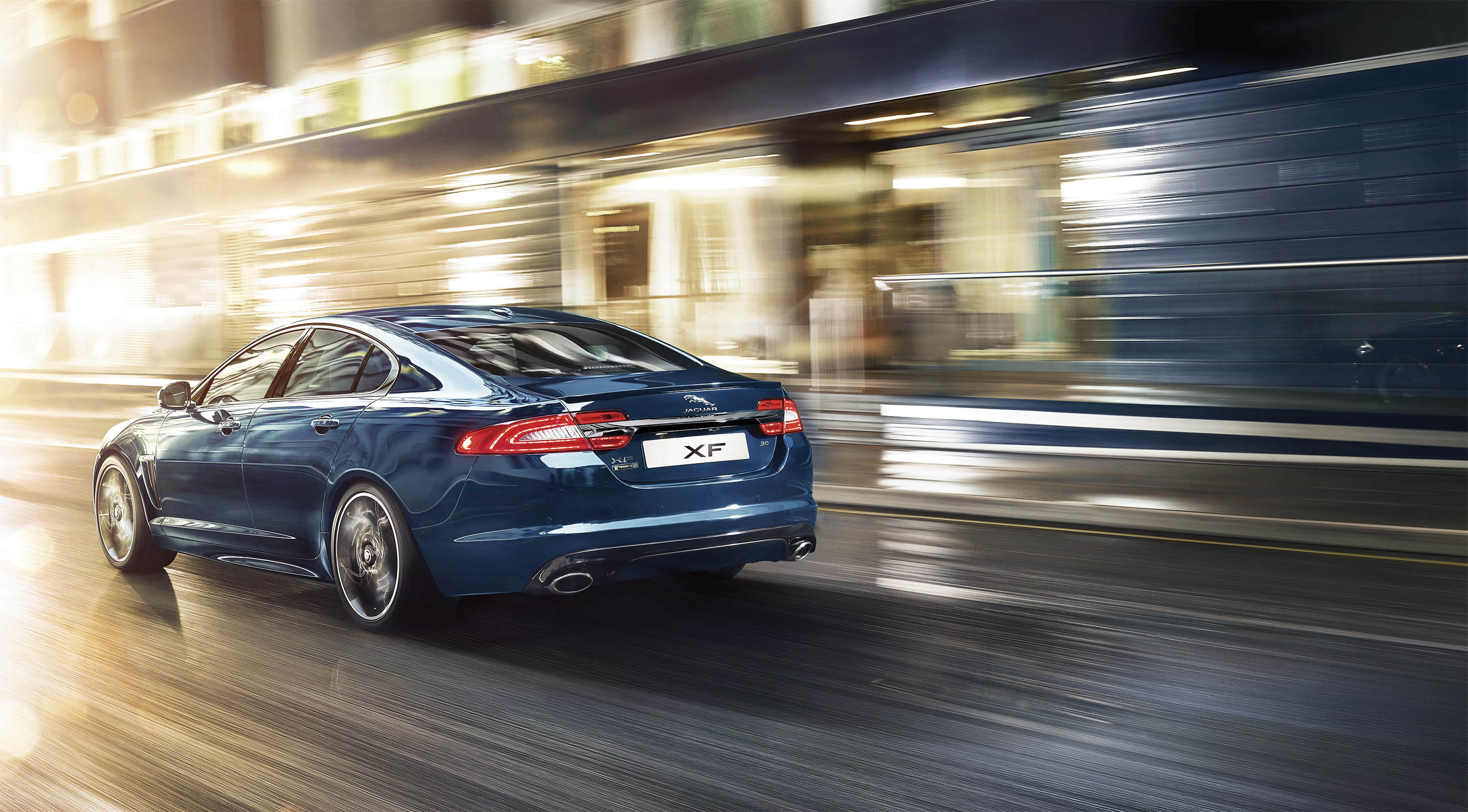 至尊经典捷豹xj80周年典藏版傲然耀世