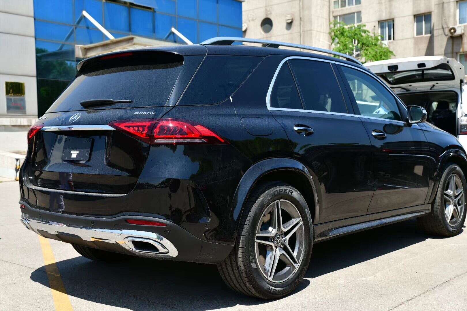 2020款奔驰gle450汽油版彰显霸气优惠